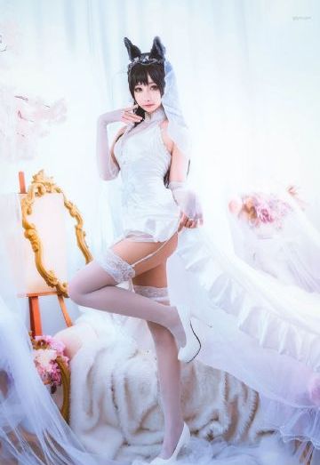 黑衣人