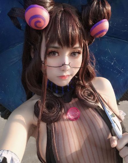 家庭主妇的经销商 电影