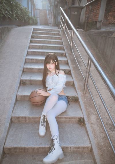 寡妇之艳遇无删减版