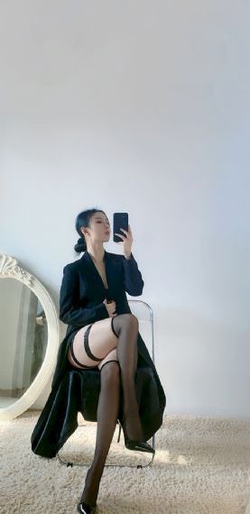 邻居家的老婆