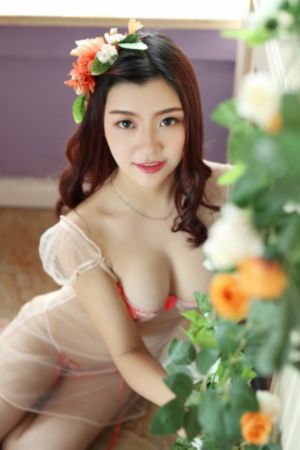扒开双腿猛进入jk校花免费观看
