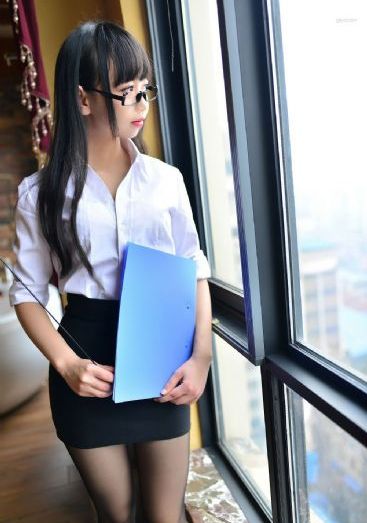 年轻的大乳少妇在线播放