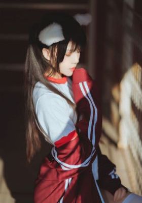 伦理漂亮女老板