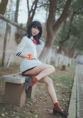 25岁女高中