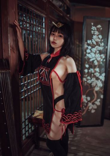 凡尔赛第一季