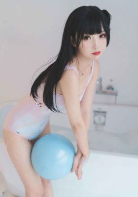 年轻的女邻居hd免费观看
